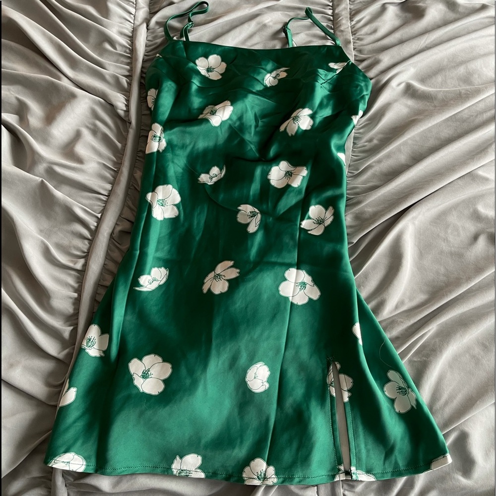 NWT! Princess Polly Ultra Mini Dress Green